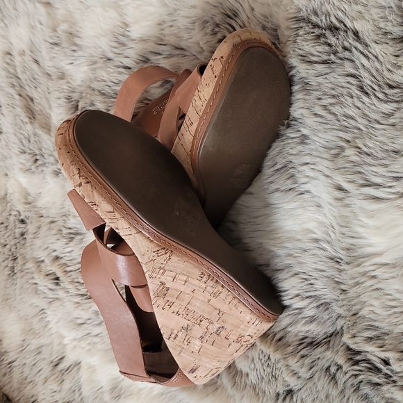 ALDO wedge sandals - Picture 4 of 5